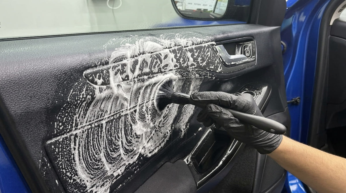 Cos'è davvero il car detailing (e perché non è solo lavare l'auto)