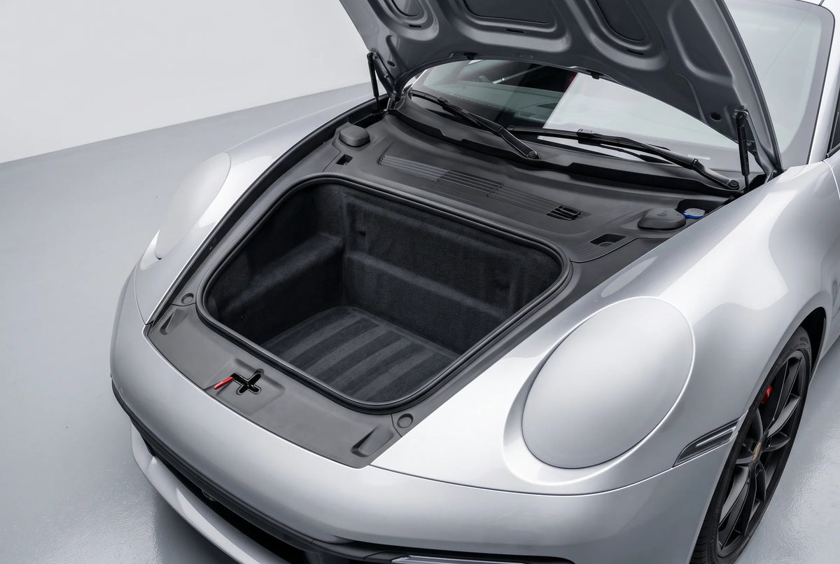 Moquette e baule — Autodetailer